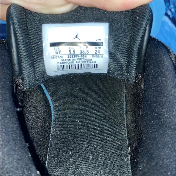 Jordan 12 playoff lows - Picture 5 of 5